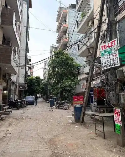 U block in Gurugram is one of the many places preferred by young people for PG accomodations